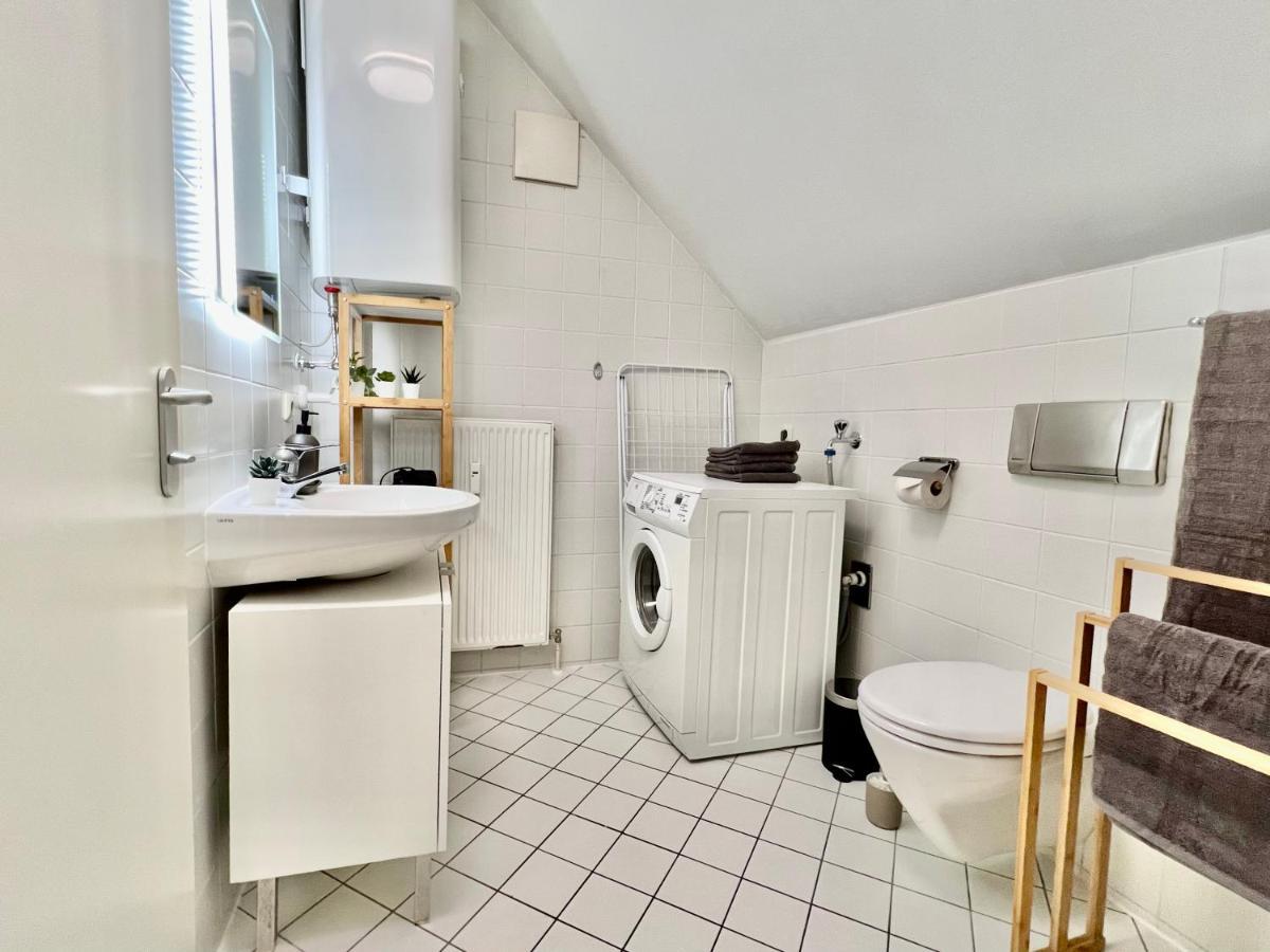 Urbanstays Landstrasse - Center - Near Casino Apartment